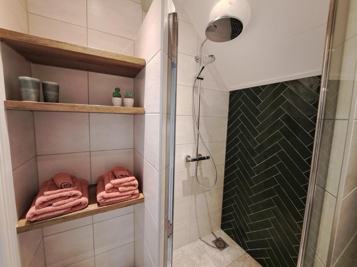 B&B Ut En Thus Sweagerbosk Dış mekan fotoğraf